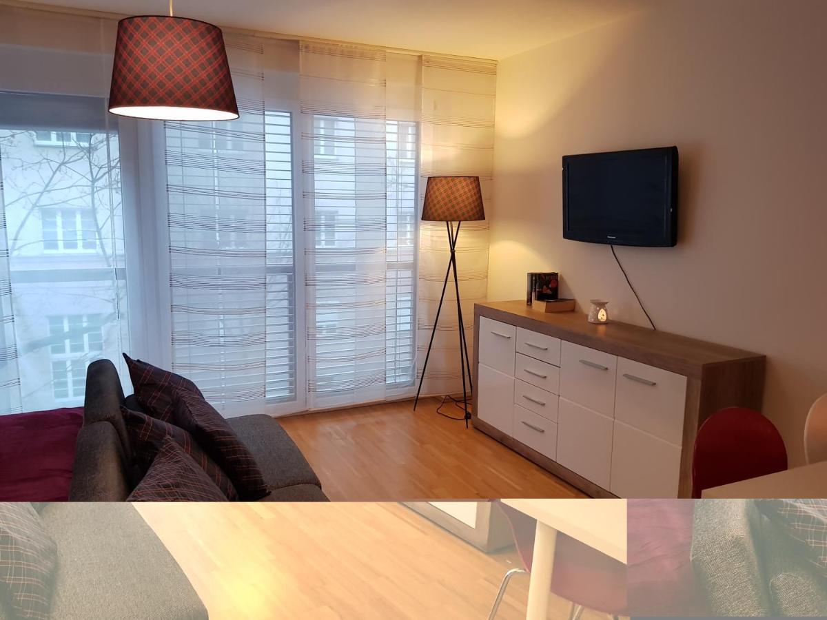 Bullsliving Kaisermuehlen Apartment Erni Next To Uno City Vienna Exterior photo